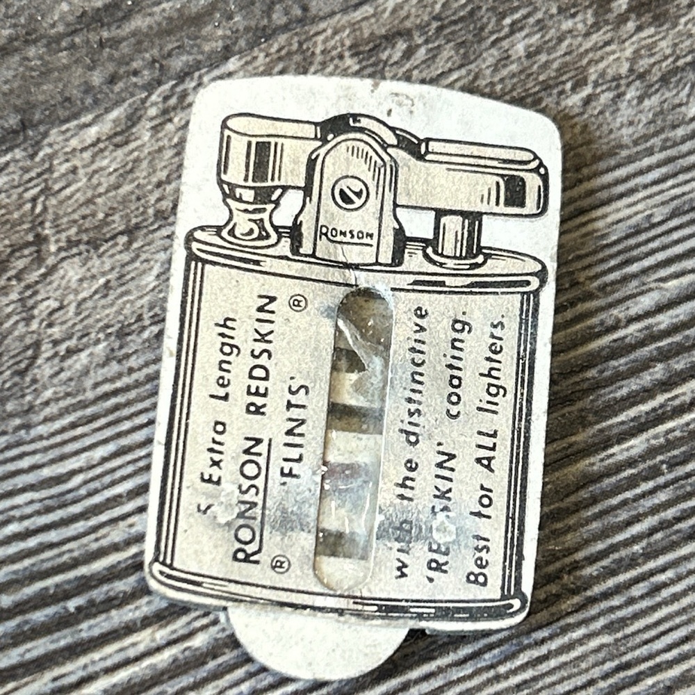 Vintage Ronson Lighter - Picture 3 of 12